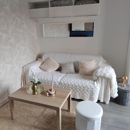 Studio Proche La Defense, Cosy Confort Коломб Экстерьер фото