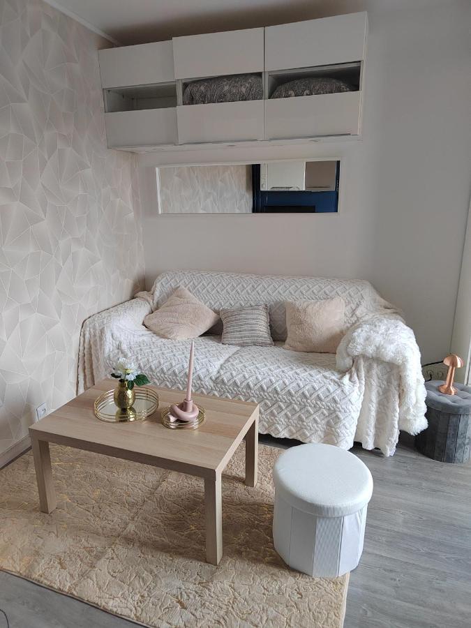 Studio Proche La Defense, Cosy Confort Коломб Экстерьер фото