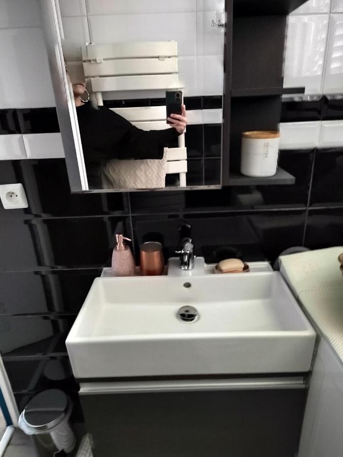 Studio Proche La Defense, Cosy Confort Коломб Экстерьер фото