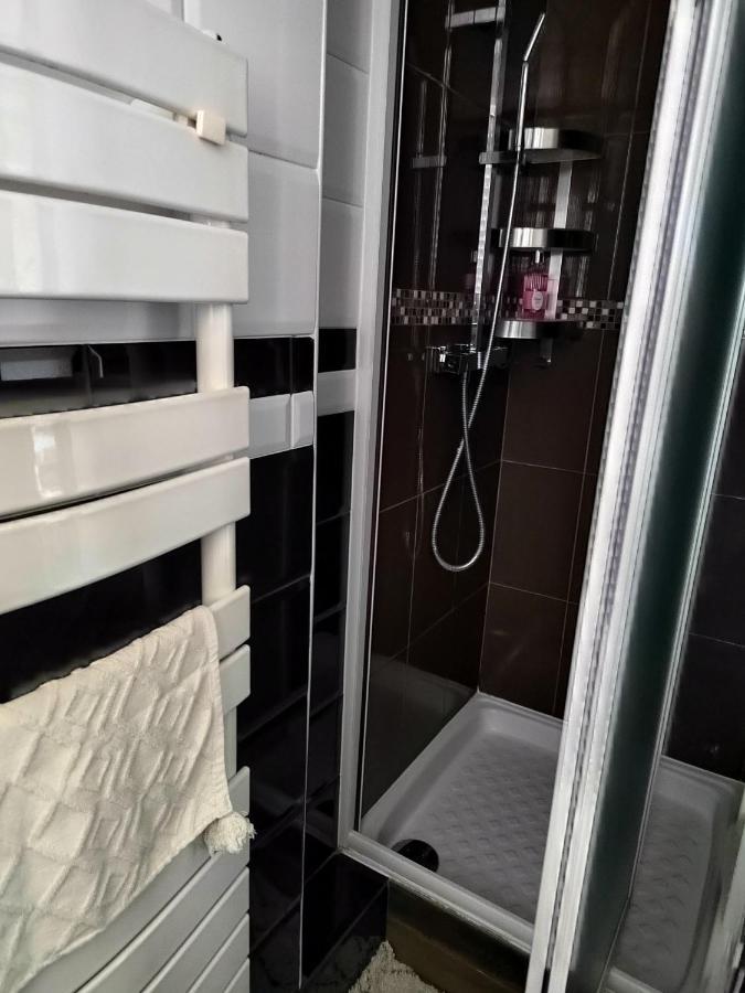 Studio Proche La Defense, Cosy Confort Коломб Экстерьер фото
